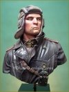 Young Miniatures YM1823 SOVIET TANK COMMANDER 1944 1/10