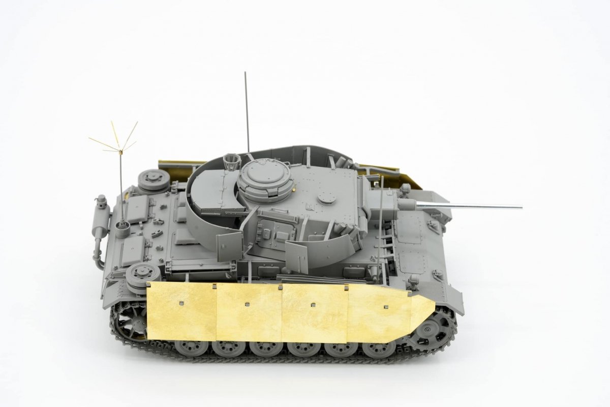 Border Model BT-048 Pz.Bef.Wg.III Ausf.K 2in1 w Schürzen 1 35 - Tanks -  1939-1945 - 1 35 - Military vehicles and equipment