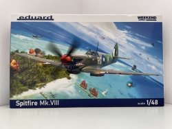 Eduard 84154 Spitfire Mk.VIII Weekend edition 1/48 