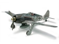 Tamiya 61095 Focke-Wulf Fw190 A-8/R2 1/48