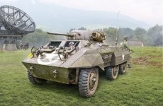 Italeri 6364 M8 Greyhound 1/35