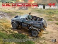 ICM 35111 Sd.Kfz. 247 Ausf.B with Crew 1/35