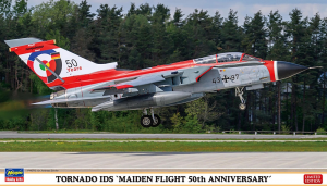 Hasegawa 02479 Tornado IDS Maiden Flight 50th Anniversary 1/72
