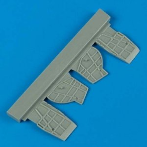 Quickboost QB72354 SB2C Helldiver undercarriage covers 1/72