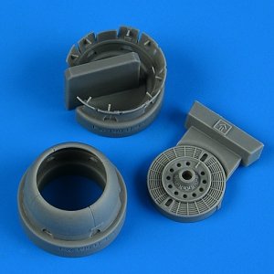 Quickboost QB72692 Fw 190D-9 cowling & cooling flaps (opened) IBG 1/72