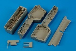 Aires 2182 F-14 Tomcat wheel bay 1/32 Trumpeter