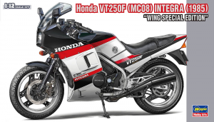 Hasegawa 21765 Honda VT250F (MC08) Integra (1985) Wing Special Edition 1/12