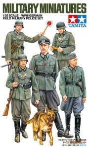 Tamiya 35320 German Field Military Police (1:35)