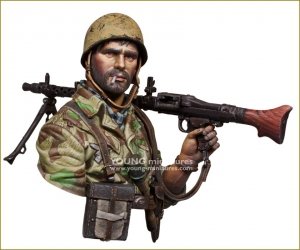 Young Miniatures YM1892 WWII German Paratroopers 1/10