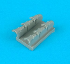 Quickboost QB32019 Spitfire Mk. V exhaust Hasegawa 1/32