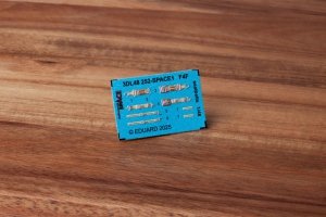 Eduard 3DL48252 F4F seatbelts SPACE Eduard 1/48