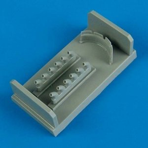 Quickboost QB72374 P-40B/C exhaust & damper cooler 1/72