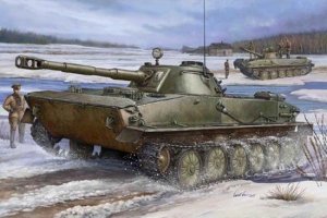 Trumpeter 00380 Russian PT-76 Light Amphibious Tank (1:35)