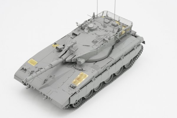 Border Model BT-055 Israel Merkava Mk.2 W/ Full Interior &amp; Workable Tracks 1/35
