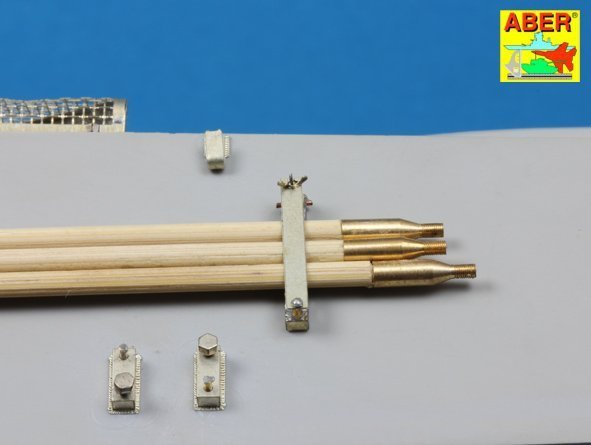 Aber 16052 Barrel cleaning rods with brackets for Tiger II (1:16)