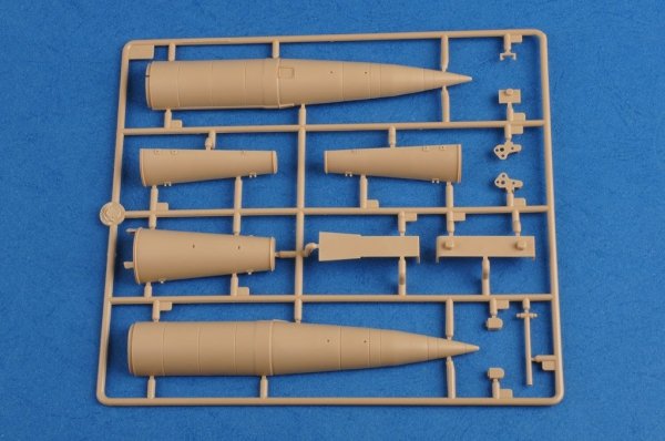 Hobby Boss 85505 Soviet SS-23 Spider Tactical Ballistic Missile (1:35)