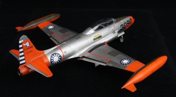 Great Wall Hobby S4805 RoCAF T-33A Shooting Star (1:48)