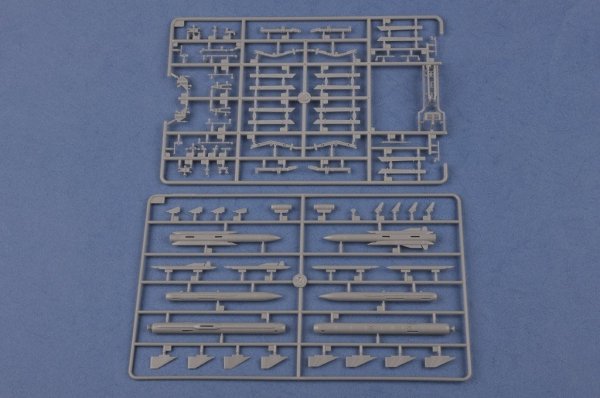 Hobby Boss 81756 Russian Su-34 Fullback Fighter-Bomber 1/48