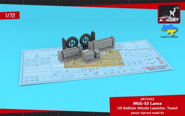 Armory Models 72432 MGM-52 Lance, US Tactical Ballistic Surface-to-Surface Missile on towed launcher 1/72