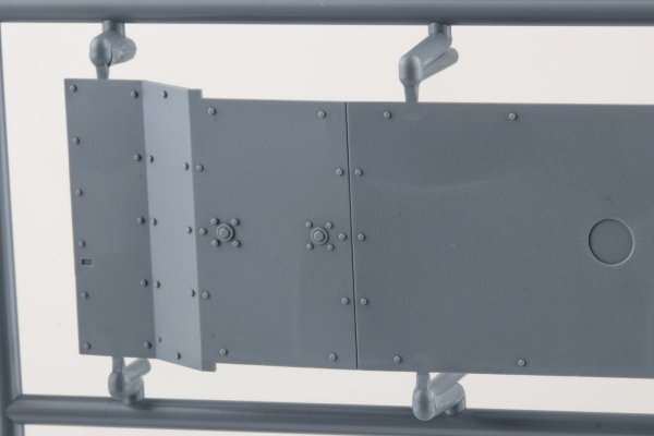 Snowman Model SP-8001 Sd.kfz.251/1 Ausf.D 1/35