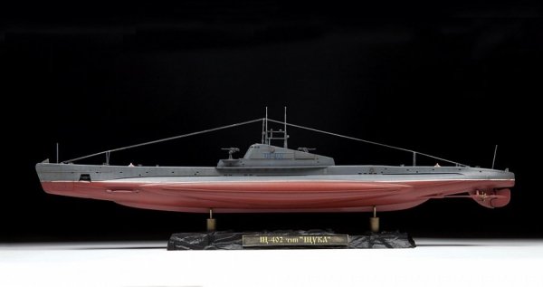 Zvezda 9041 Soviet WWII Submarine SHCHUKA (SHCH) class 1/144