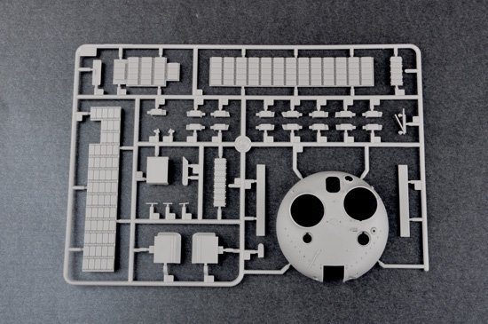 Trumpeter 01549 T-62 ERA Mod.1972 (1:35)