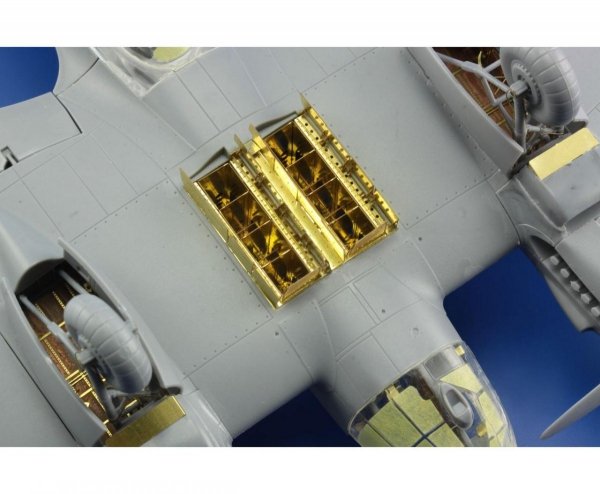 Eduard 72610 He 111P-2 bomb bay 1/72 AIRFIX