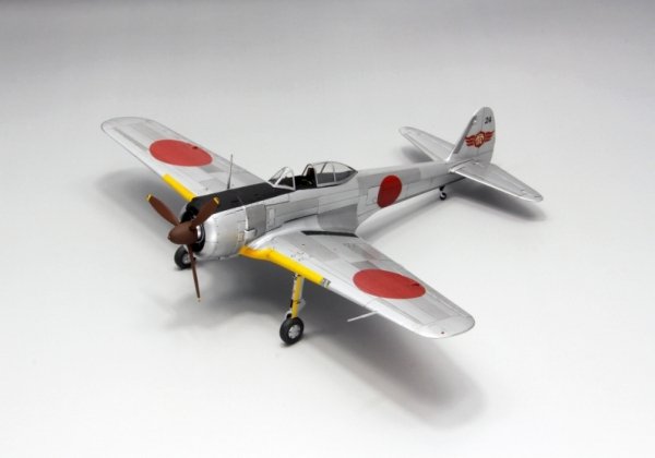 Fine Molds FC04 IJA Type 1 Fighter Nakajima Ki-43-II 1/48