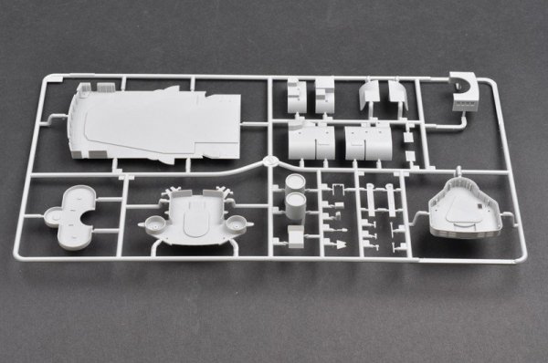 Trumpeter 03702 German Bismarck Battleship (1:200)