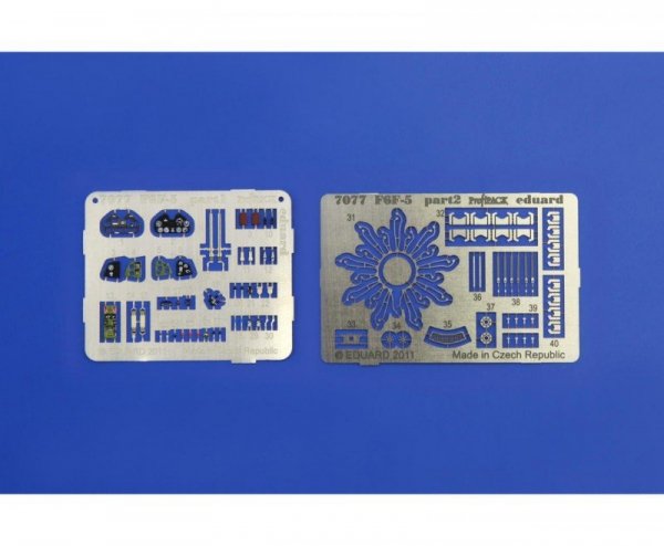 Eduard 7077 F6F-5 (1:72)