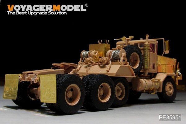 Voyager Model PE35951 Modern US Army M911 C-HET &amp;M747 Heavy Equipment Semi-Trailer For MENG SS-013 1/35