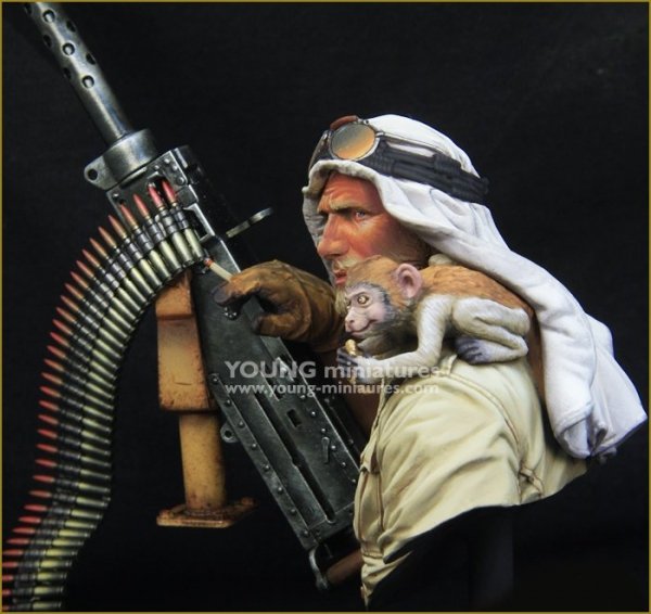 Young Miniatures YM1867 BRITISH SAS JEEP GUNNER North Africa 1941 1/10