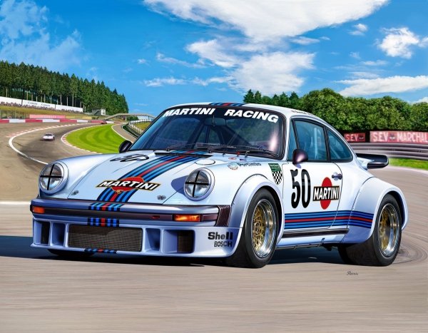 Revell 07685 Porsche 934 RSR Martini 1:24