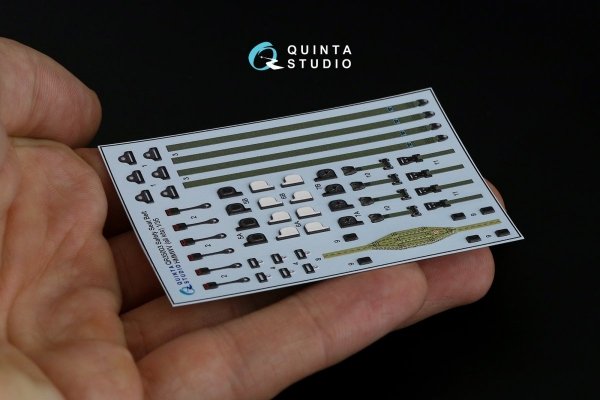 Quinta Studio QR35003 HUMVEE family belts, 3D-Printed &amp; coloured on decal paper (all kits) 1/35