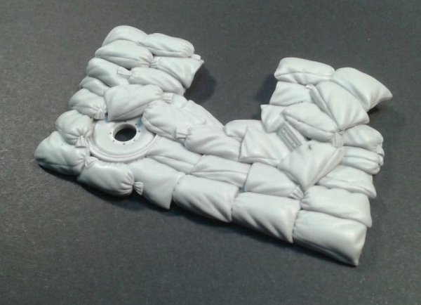 Panzer Art RE35-503 Sandbags armor for M551 “Sheridan” 1/35