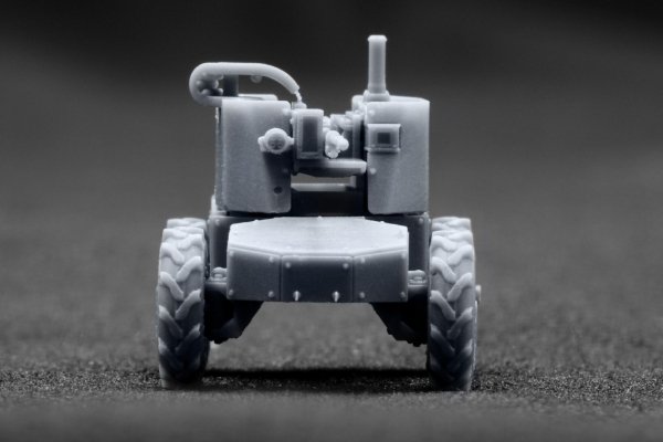 ScaleX VG 72001 UGV "LIUT" PKT 4 per kit 1/72