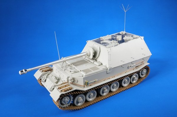 Trumpeter 00964 German Sd.Kfz.184 Ferdinand 1/16