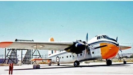 FLY 72033 Bristol 170 Freighter Mk.21 1/72