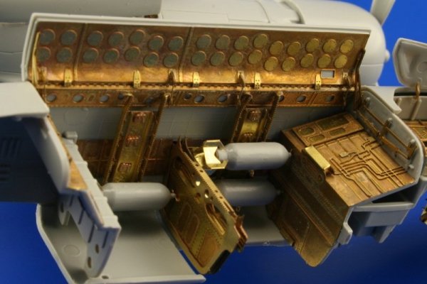 Eduard 72434 B-26C/ K bomb bay 1/72 ITALERI