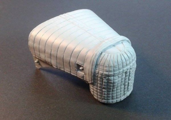 Panzer Art RE35-427 ZiL 157 engine deck with canvas cover (Trumpeter kit) 1/35