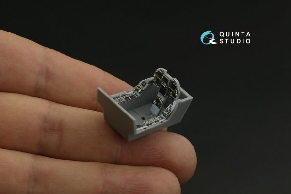 Quinta Studio QDS-48259 F/A-18E 3D-Printed &amp; coloured Interior on decal paper (HobbyBoss) (small version) 1/48