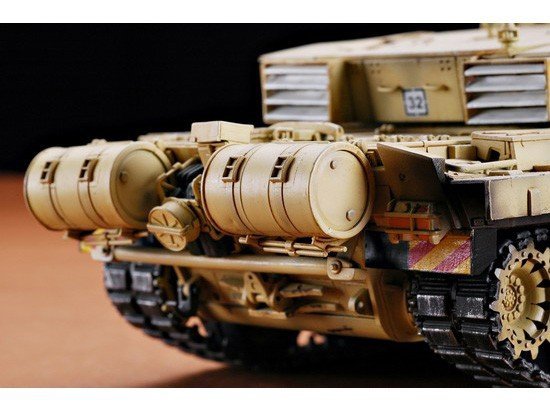 Trumpeter 00323 British Challenger 2 MBT (OP. Telic) Iraq 2003 (1:35)
