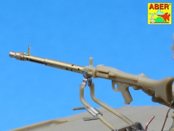 Aber 35L-098 Set of 2 barrels for German tank machine gun MG 34 with Panzermantel (1:35)	