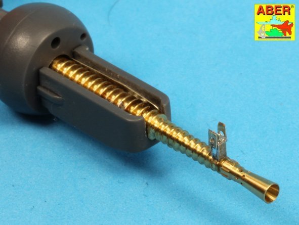 Aber 16L-06 Zestaw dwóch luf ZB 37 do czołgu Pz 38(t) / Set of two barrels ZB 37 for Panzer 38(t) 1/16