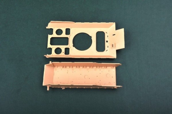 Hobby Boss 82492 German Panther Ausf.D Flak Bergepanther (1:35)