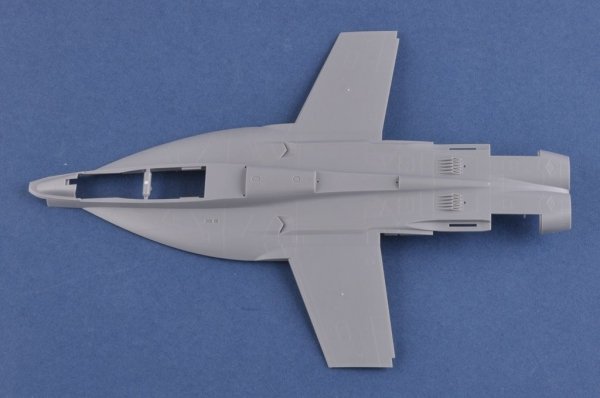 Hobby Boss 85812 F/A-18E Super Hornet 1/48