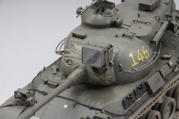 Fine Molds FM46 JGSDF MBT Type 61 Upgraded 1/35