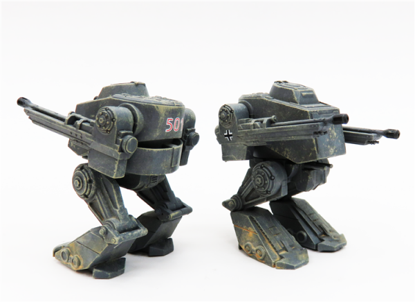 Modelcollect UA72195 Fist of War German WWII Blf-100A light fighting Mech 1/72