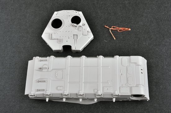 Trumpeter 09511 Ukrainian T-84 MBT 1/35
