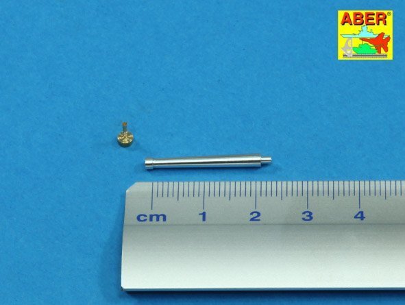 Aber 35L-193 Armament for French Medium Tank Somua S35 1x SA 34 kal. 47 mm; 1x 7.5 mm Châtellerault M 1931 1/35